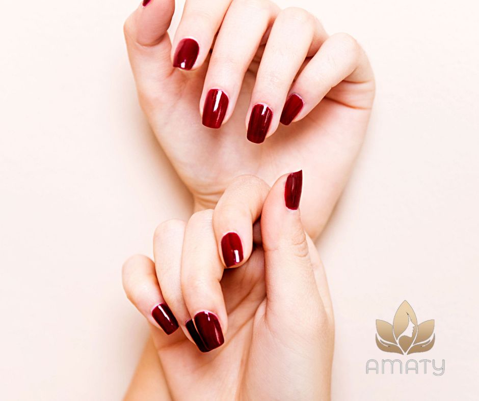 Smalto semipermanente: cura delle unghie e durata